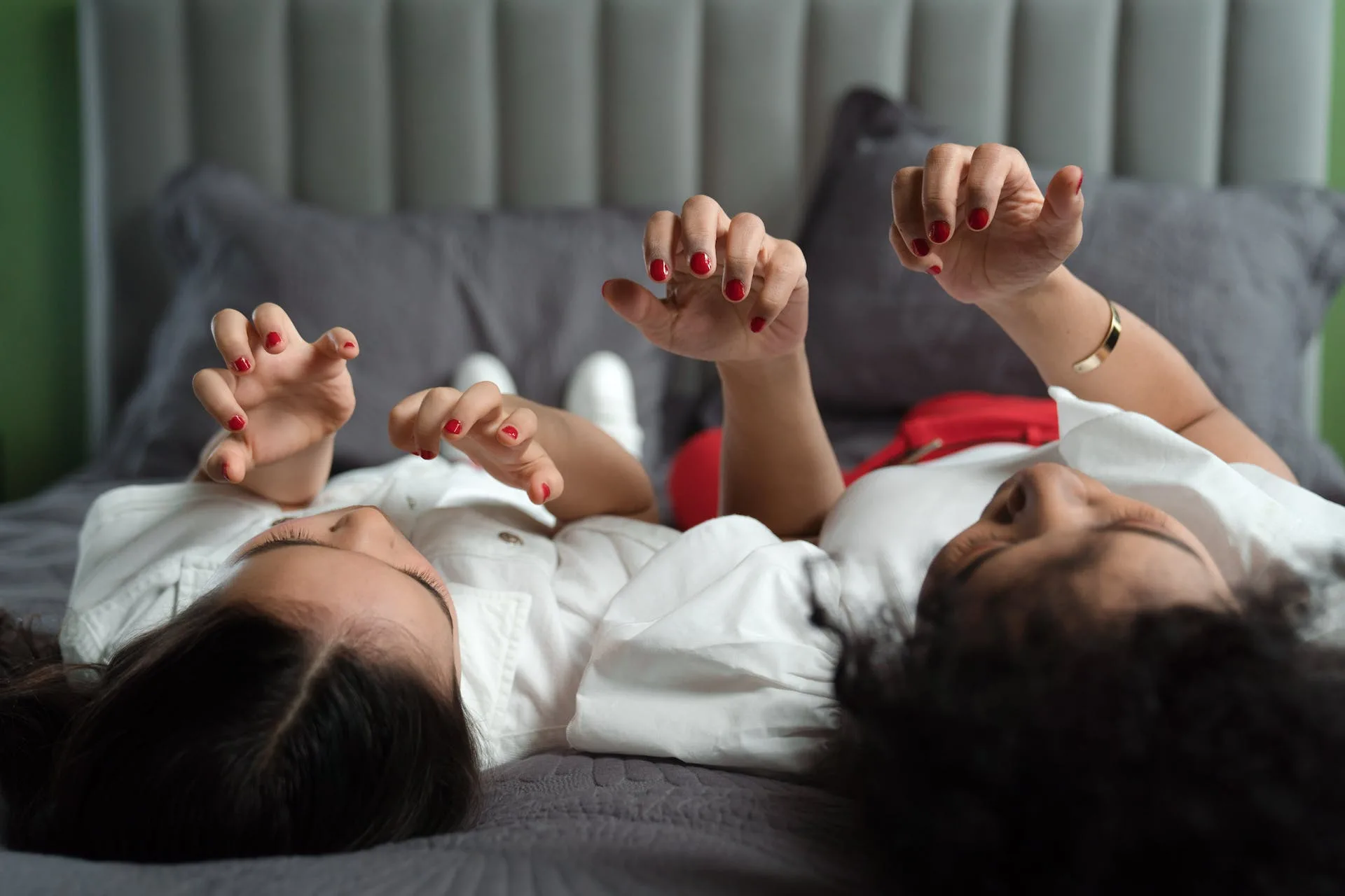 permissive parenting - mom and daugher with nails done